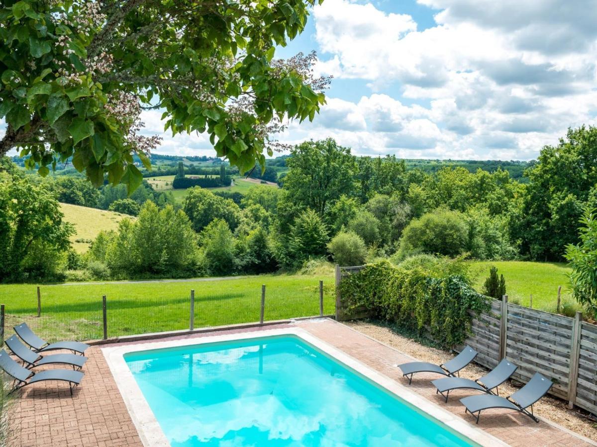 Beautiful With Pool In Teillots
