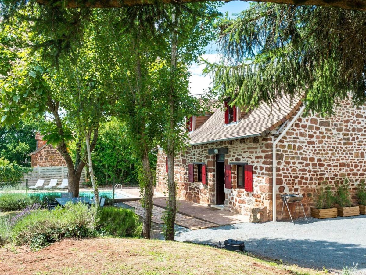 Holiday home Beautiful With Pool In *