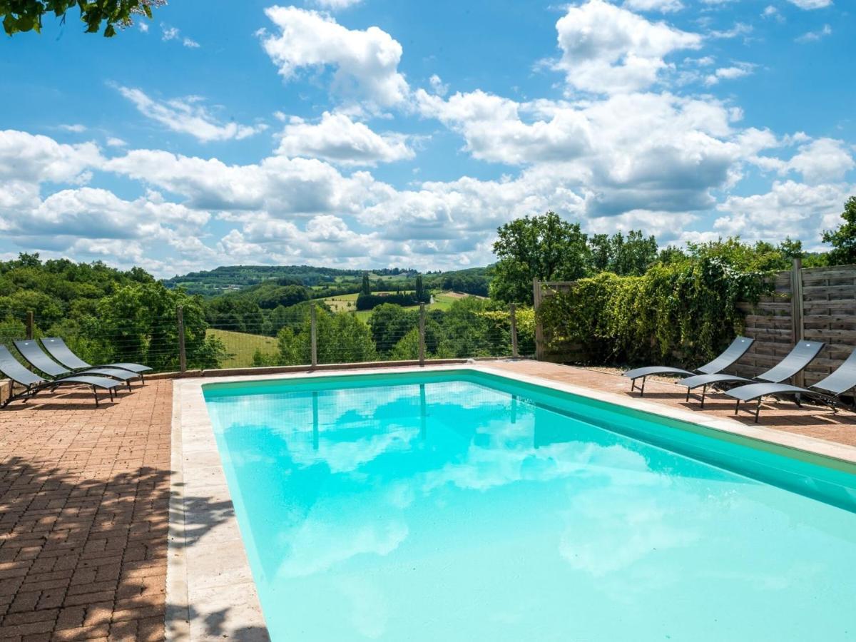 Beautiful With Pool In Ferienhaus *